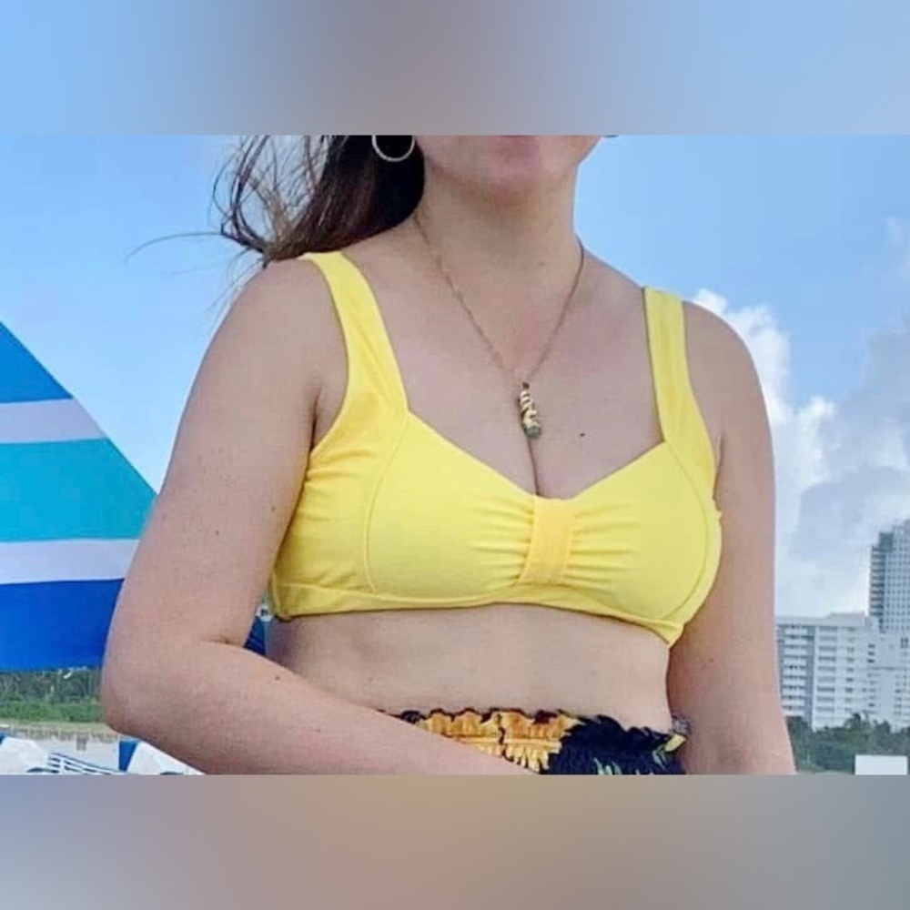 SHEKINI yellow removable padded Swim Top